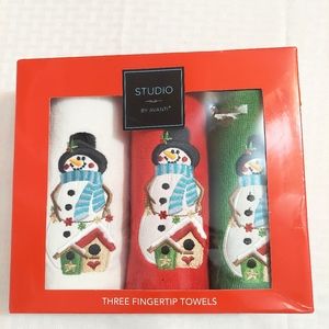 Avanti Christmas Fingertip Towels Snowman Birdhous